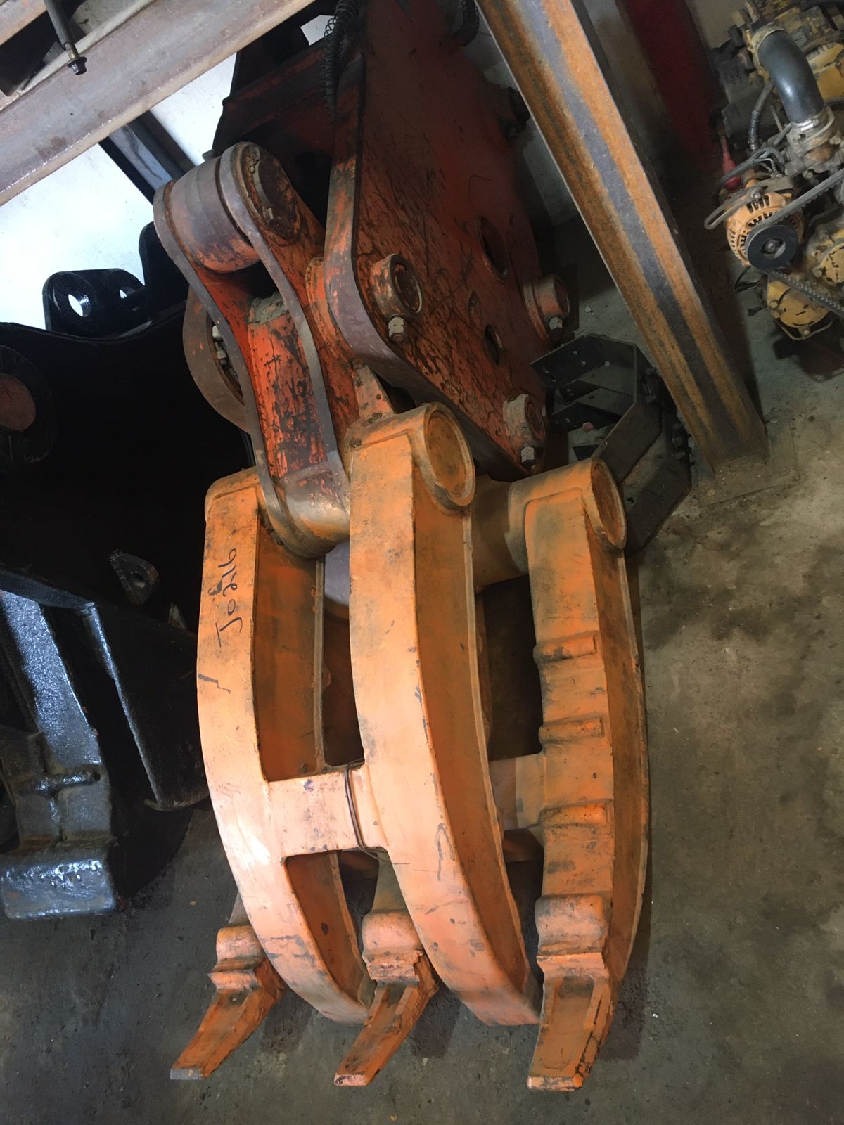 HITACHI CUTTER