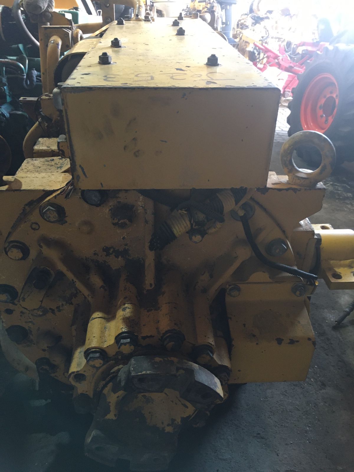 KOMATSU GEAR